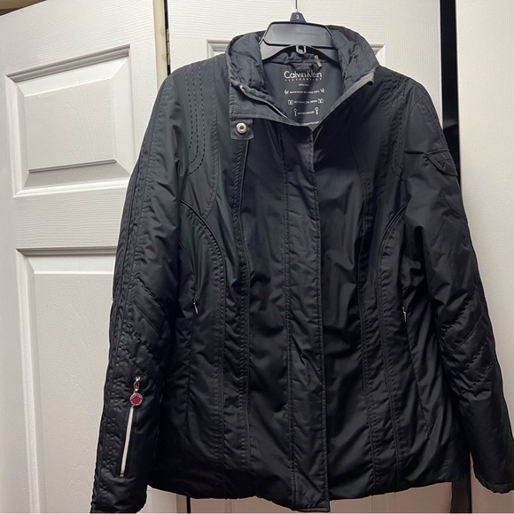 Calvin Klein Performance Jacket - Picture 5 of 5